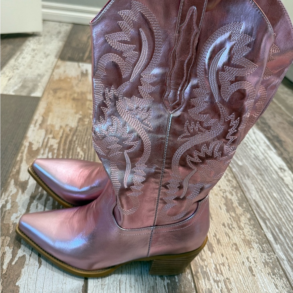 Metallic Pink Western Boots
